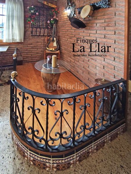 Foto c70a9002-16d2-4c75-b1f8-a5856c3c911d. Casa amb calefacció aparcament a Vallirana