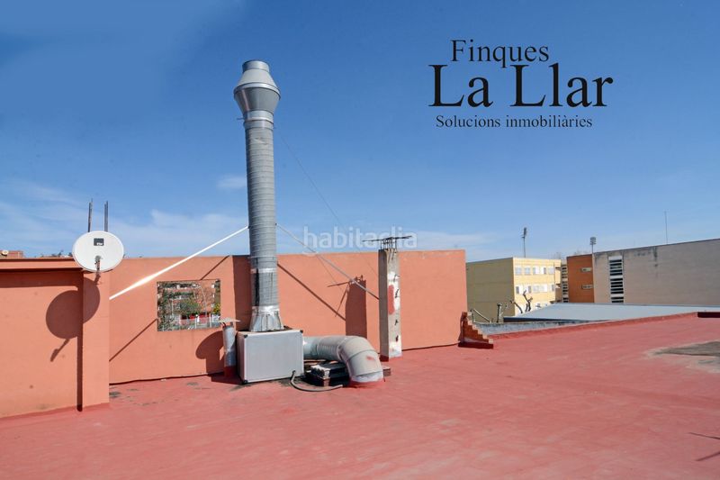 Foto 19c1e717-e1eb-449e-9b46-8590ed7392e9. Local comercial  en venta en Torrent Ballester Viladecans