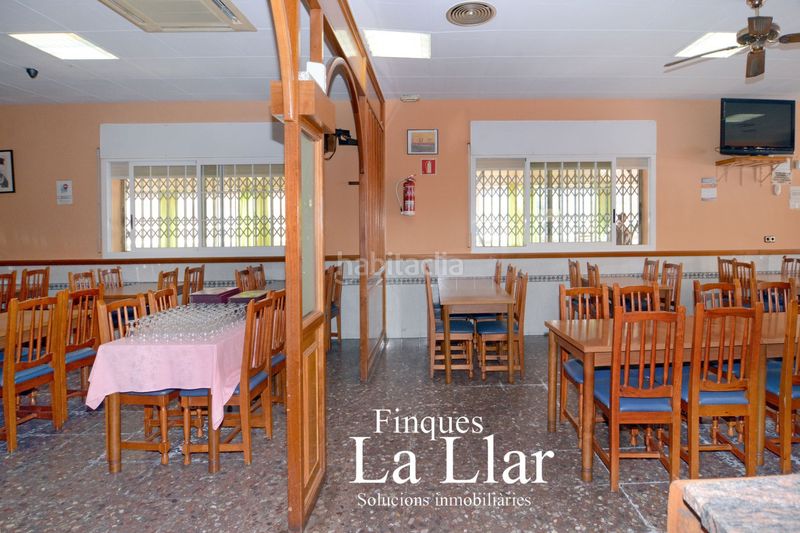 Foto 6be71b02-7b0f-4bf7-b374-b1d3569a238e. Local comercial  en venta en Torrent Ballester Viladecans