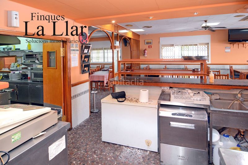 Foto 8b55ebb1-9c1b-4120-a4fd-1fdf7afc1a6e. Local comercial  en venta en Torrent Ballester Viladecans