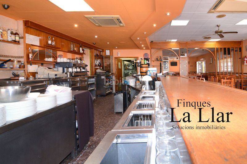 Foto b22c13dc-879c-4c0d-b4f1-6fa2e8f6e4f6. Local comercial  en venta en Torrent Ballester Viladecans