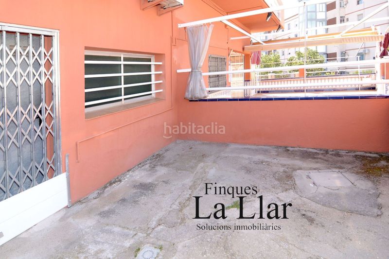 Foto bb4c8b74-b6ce-4070-8605-f705f7af27dd. Local comercial  en venta en Torrent Ballester Viladecans