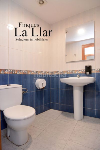 Foto c105768b-0704-4d19-b03c-426186385d88. Local comercial  en venta en Torrent Ballester Viladecans