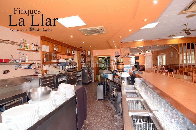Foto f1b58e63-92e8-4e31-8a53-bb887ef23063. Local comercial  en venta en Torrent Ballester Viladecans