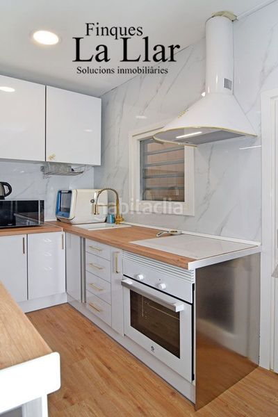 Foto 0a7096e2-a7be-4611-9ff8-873737a9b910. Flat with heating in Centre-Estació Gavà