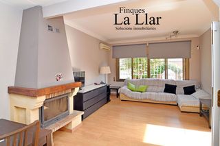 Maison à Mar i Sol. Casa en una sola planta con gran parcela en can bou  castelldefe