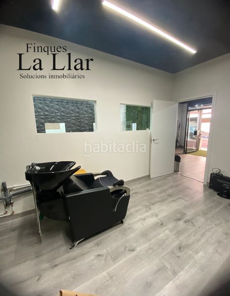 Foto bd399108-ddb7-48ef-a727-ed2b690620b9. Lloguer local comercial a Centre-Estació Gavà