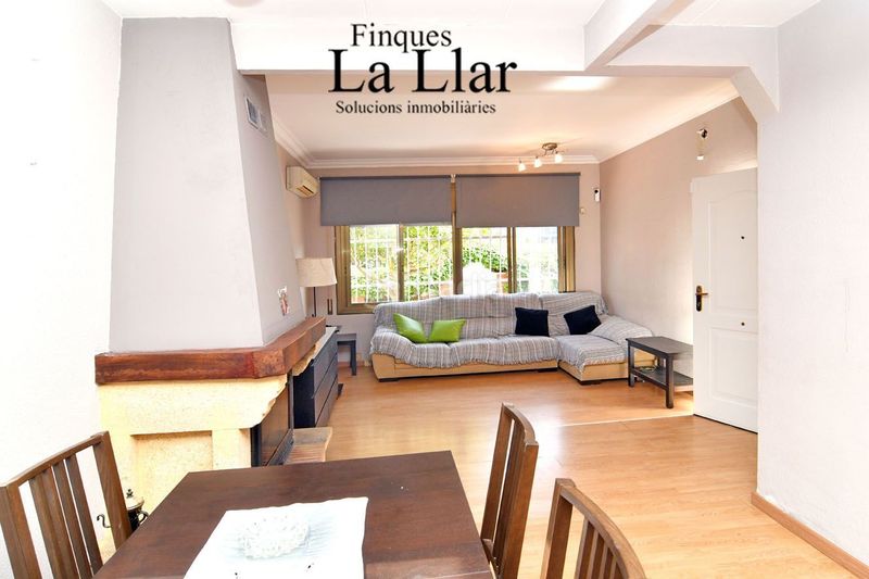 Foto 5bcc6892-f5b7-4d45-8484-021e8056af6c. Casa a Mar i Sol Castelldefels