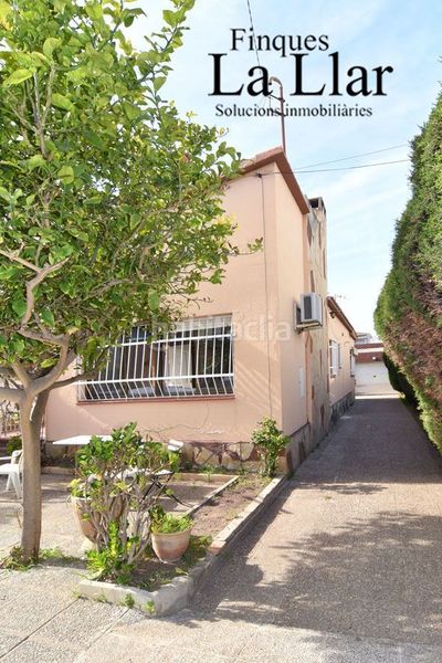 Foto 996a62ae-f34c-4c66-beed-b58d034d5258. Casa a Mar i Sol Castelldefels