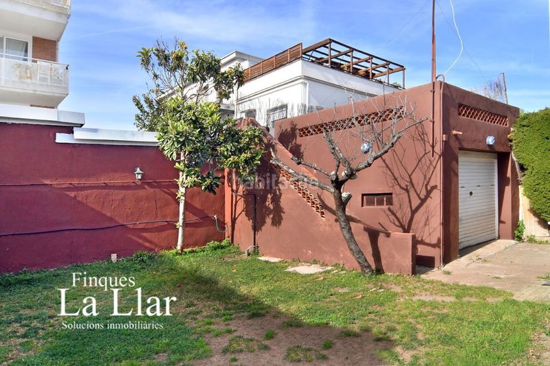 Foto a976f895-3f90-44a1-b902-8df70777c1d5. Casa a Mar i Sol Castelldefels