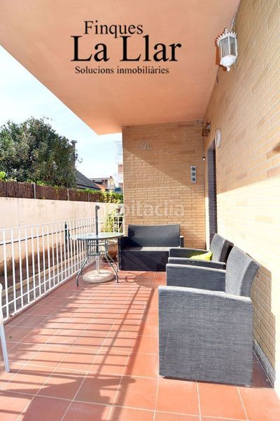 Foto ac89f97d-8633-48ea-8bb5-e07e89eb2087. Casa a Mar i Sol Castelldefels
