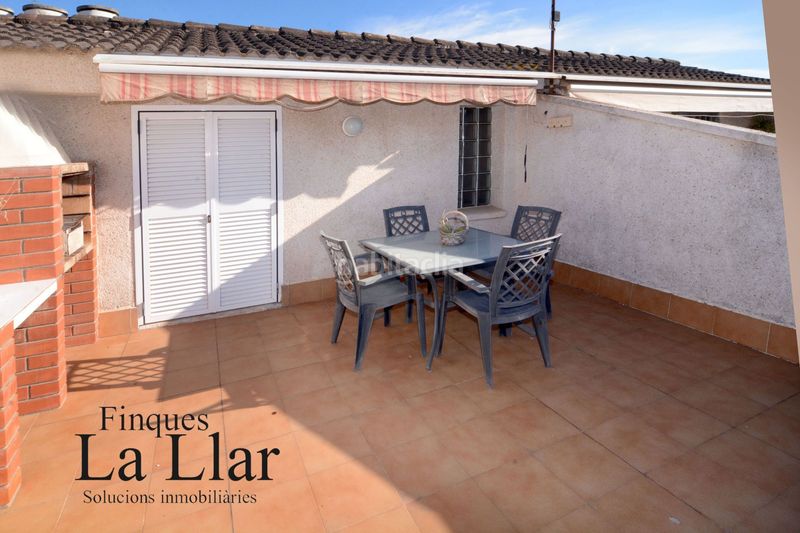 Foto 0a31b48d-0255-4b10-8aff-eb84918a5214. Casa adossada amb calefacció a Passeig Maragall Gavà