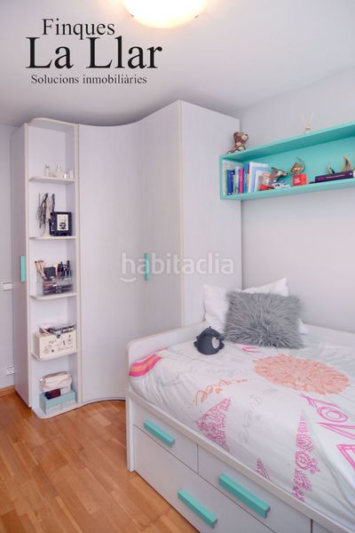 Foto 27e704bd-ce12-485f-91bc-a1c3fe37343d. Casa adossada amb calefacció a Passeig Maragall Gavà