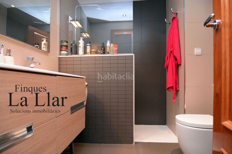 Foto 54e67d94-ac98-4e22-9788-008565333266. Casa adossada amb calefacció a Passeig Maragall Gavà