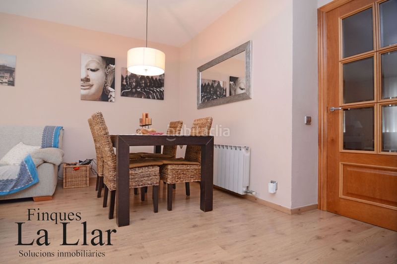 Foto 5b863bc2-ba6d-4046-bc71-8fcb6c7ddf24. Casa adossada amb calefacció a Passeig Maragall Gavà