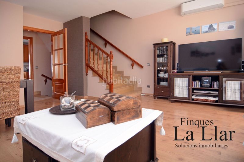 Foto 887595e5-fa12-4202-80d5-8adcb7af9a2a. Casa adossada amb calefacció a Passeig Maragall Gavà