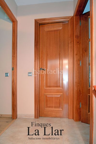 Foto d0b73d47-8662-4ebe-ba8b-c989154632cc. Casa adossada amb calefacció a Passeig Maragall Gavà