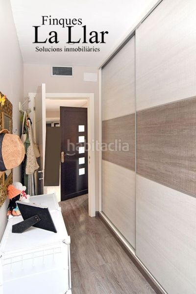 Foto bc3ab525-f07a-4602-94a4-8665aaab8e21. Casa amb calefacció piscina a Torrent Ballester Viladecans