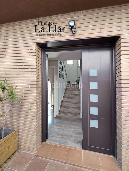 Foto d3b894f0-457e-43ab-9e88-516860b3acc4. Casa amb calefacció piscina a Torrent Ballester Viladecans