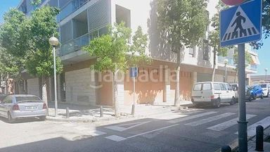 Foto 2c146422-ebb2-44f4-9cc0-d678d754812d. Local comercial a plaça de ca l'escori 4 a Centre Vendrell (El)