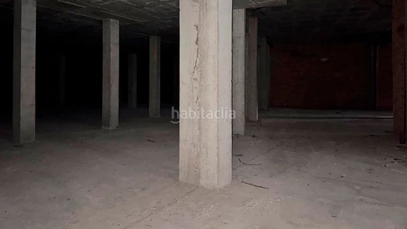 Foto 5febaabc-7c99-43e8-a7d7-23dc11156311. Local comercial a carrer margarida xirgu 2 a Centre Vendrell (El)