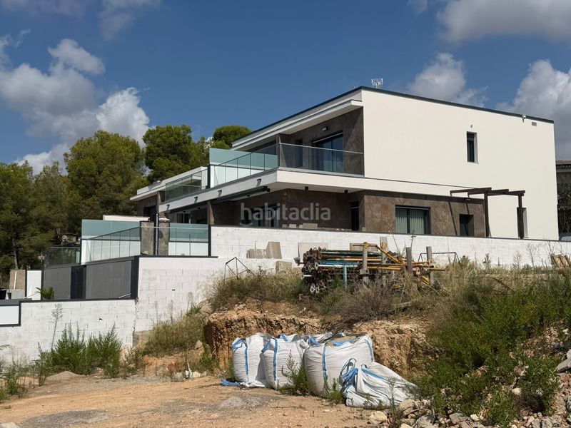 Foto 765ef3d3-f087-43dc-b224-b8ca1c769e00. Casa bifamiliare 155m<sup>2</sup> in avinguda d'itàlia 3 in Segur de Calafell nucli urbà Segur de Calafell