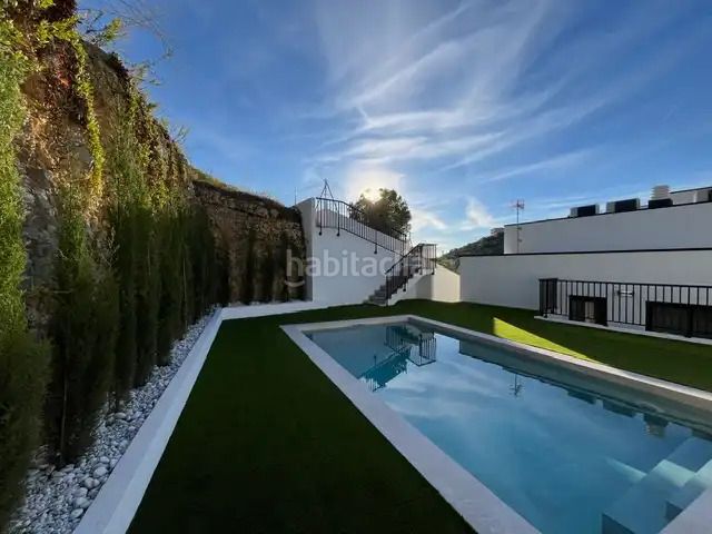 Foto 0a403ec5-7a17-4779-a613-05e1f53882bb. Xalet 257m<sup>2</sup> amb calefacció aparcament piscina a Segur de dalt Segur de Calafell