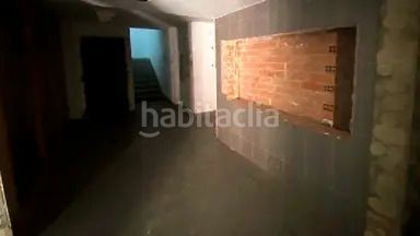 Foto a7e2bd75-b0c5-4377-bcdc-2d0ada608976. Edificio conjunto de 40 viviendas en edificio de obra reciente para adecuar en Constantí