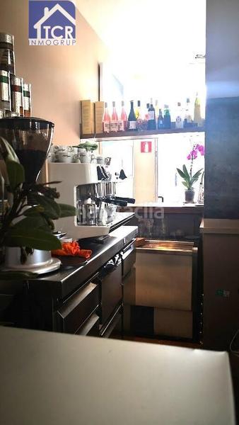 Foto f7eb22e5-f4eb-4e79-a4a8-561ca01a6f7d. Lloguer local comercial a Centre Sant Quirze del Vallès