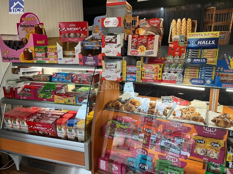 Foto 21b3a2c2-37b2-4e0f-9287-5ddd37535fea. Local comercial  reformado en venta nord en Sabadell