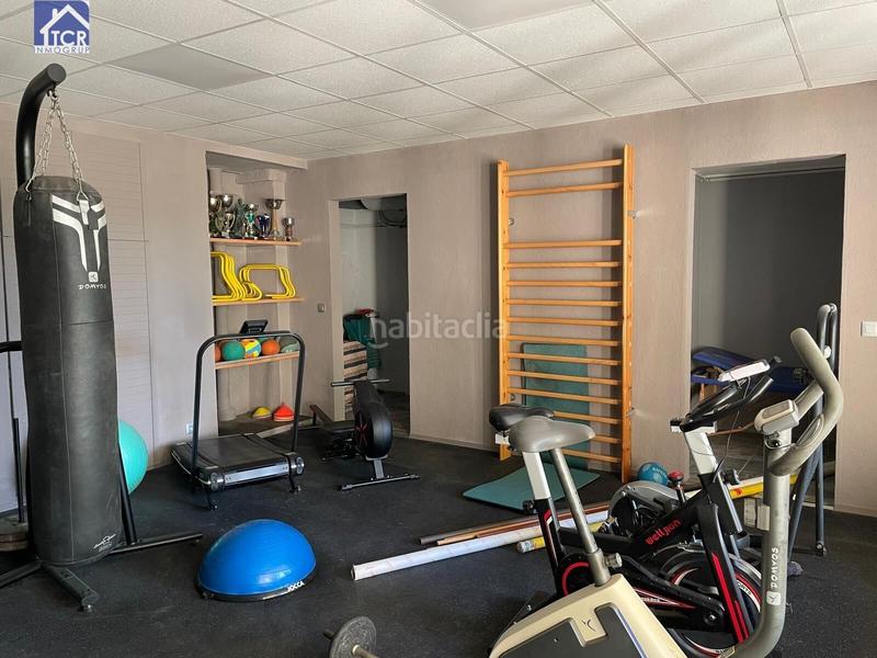 Foto a9c8bd92-3270-4ae0-9830-182626a99893. Casa amb calefacció aparcament piscina a Aiguaviva Parc Vidreres