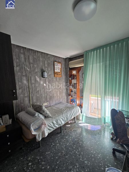 Foto bd0e1b12-062b-439d-b276-8d26404f3cb2. Casa  adosada en barberá del vallés en Centre-Eixample-Can Llobet Barberà del Vallès