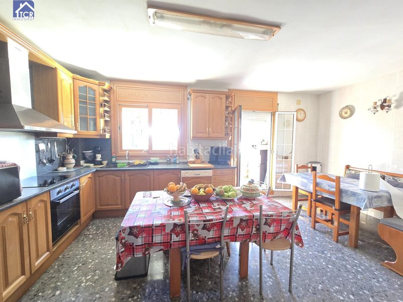 Foto c6fd12a9-6186-4d40-9275-0702465dbd6b. Casa  adosada en barberá del vallés en Centre-Eixample-Can Llobet Barberà del Vallès