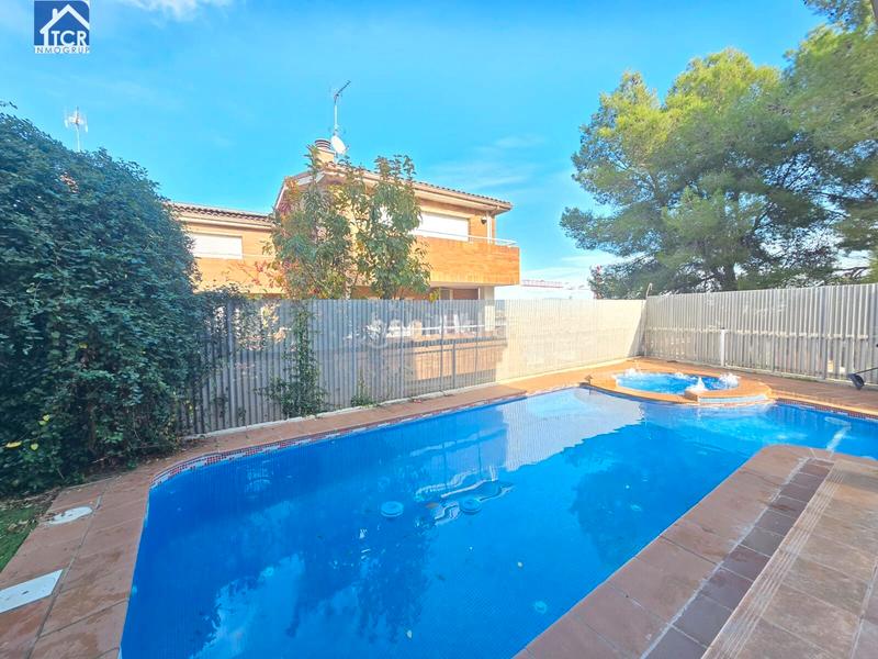 Foto c1a0ebce-cef6-4391-871d-62b5067e66c0. House with heating parking pool in Sant Quirze Parc-Vallsuau-Castellet Sant Quirze del Vallès