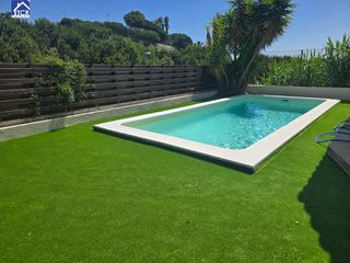 Chalet  Calle farell del. Chalet  en san pol de mar