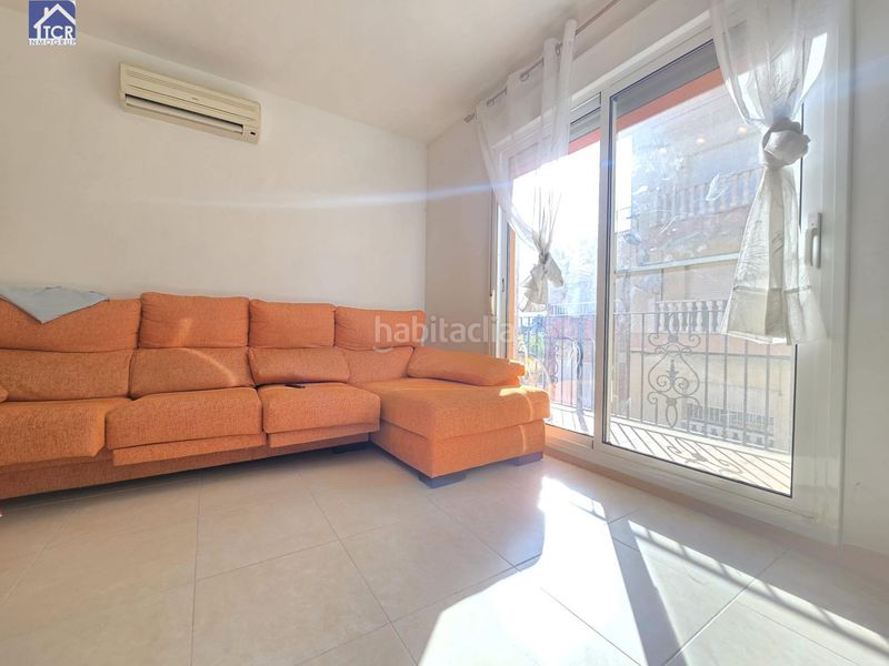 Foto af762785-e3f8-42b4-a212-574f9ead9933. Pis amb piscina a Camarles