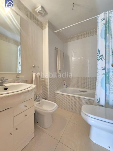 Foto c50615ee-d171-47dd-b770-784c1ab0f248. Pis amb piscina a Camarles