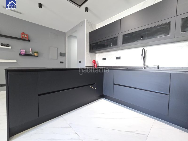 Foto c6f02f30-c34a-454d-9233-8766b41b7d3c. Casa adossada a Creu de Barberà Sabadell