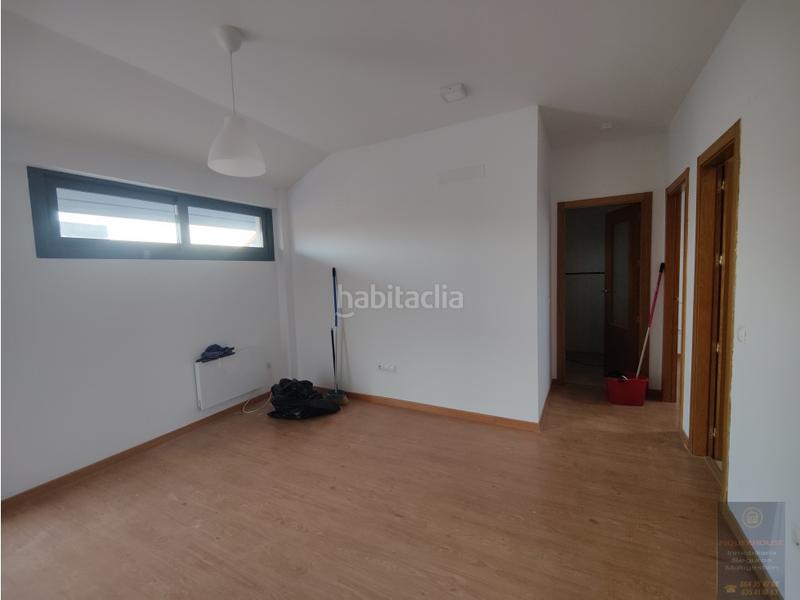 Foto 6d3b3e87-1c35-4629-944b-9e38d2f99d4e. Pis a Santa Cruz del Retamar