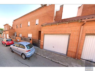 Casa a Chozas de Canales. Venta casa independiente en chozas de canales