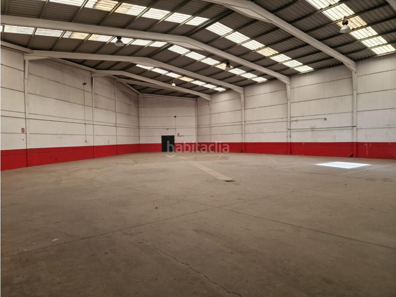Foto 6812faf3-b84b-450a-a740-f19981a2fec8. Miete fabrikhalle in Valmojado