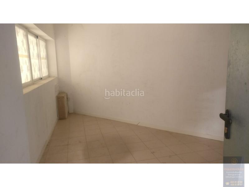 Foto 83809701-f684-447d-a132-a2a6559b9ed1. Miete fabrikhalle in Valmojado