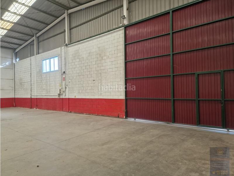 Foto 9082832e-df2e-4b30-a920-41a802e004be. Miete fabrikhalle in Valmojado