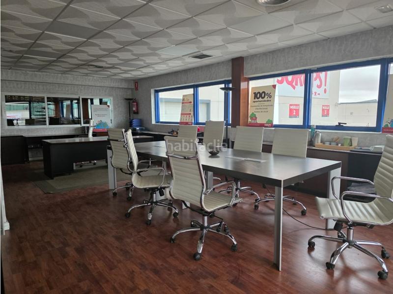 Foto 7c279cf1-8bf8-4975-863d-2d7786f66298. Rent industrial building in Casarrubios del Monte