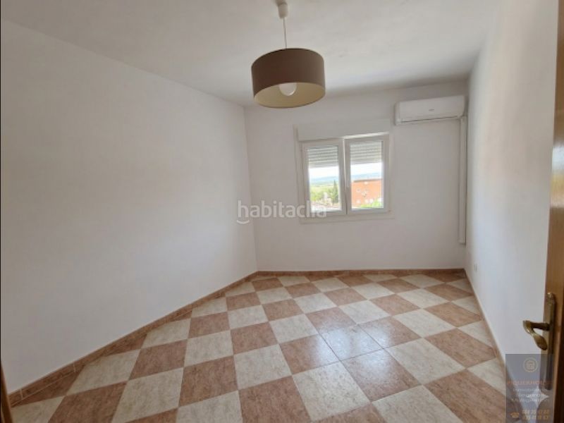 Foto 32878f66-a161-4301-a5c8-b76e77cada52. Dúplex amb calefacció a Valmojado