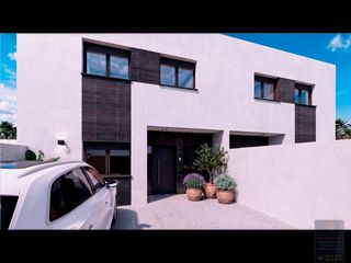 Chalet in Valmojado. Venta vivienda unifamiliar valmojado