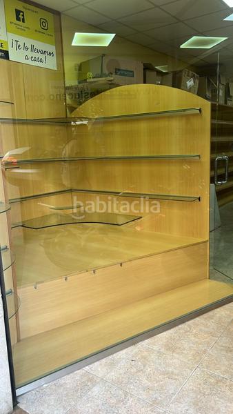 Foto 51b8084a-bfc8-4bcb-b7c3-c5c130d1f5d6. Local comercial en casc antic - nou Cambrils Cambrils