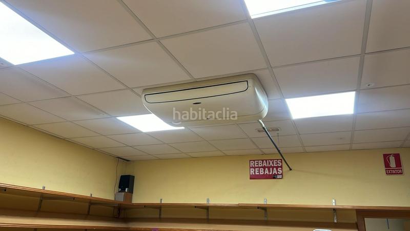 Foto 91642126-d53c-4713-849b-fff939e94d26. Local comercial en casc antic - nou Cambrils Cambrils