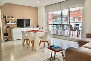 tic a Llevant. Dplex luminoso con terraza y gran solrium privado