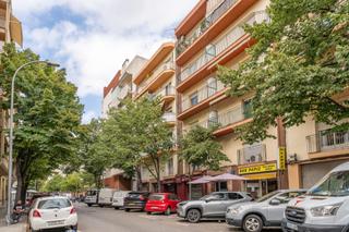 Pis  Pere de lluna. Luminoso piso de 4 habitaciones en reus  ideal para entrar a viv